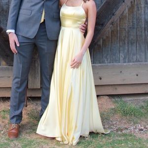 FAVIANA GLAMOUR YELLOW DRESS!